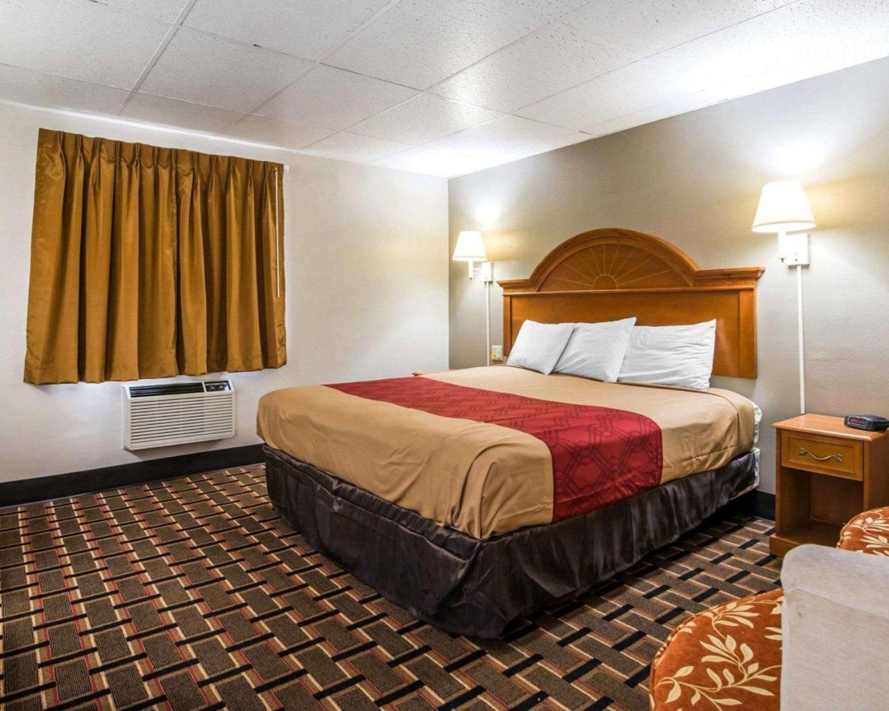 Econo Lodge New Paltz Exteriér fotografie