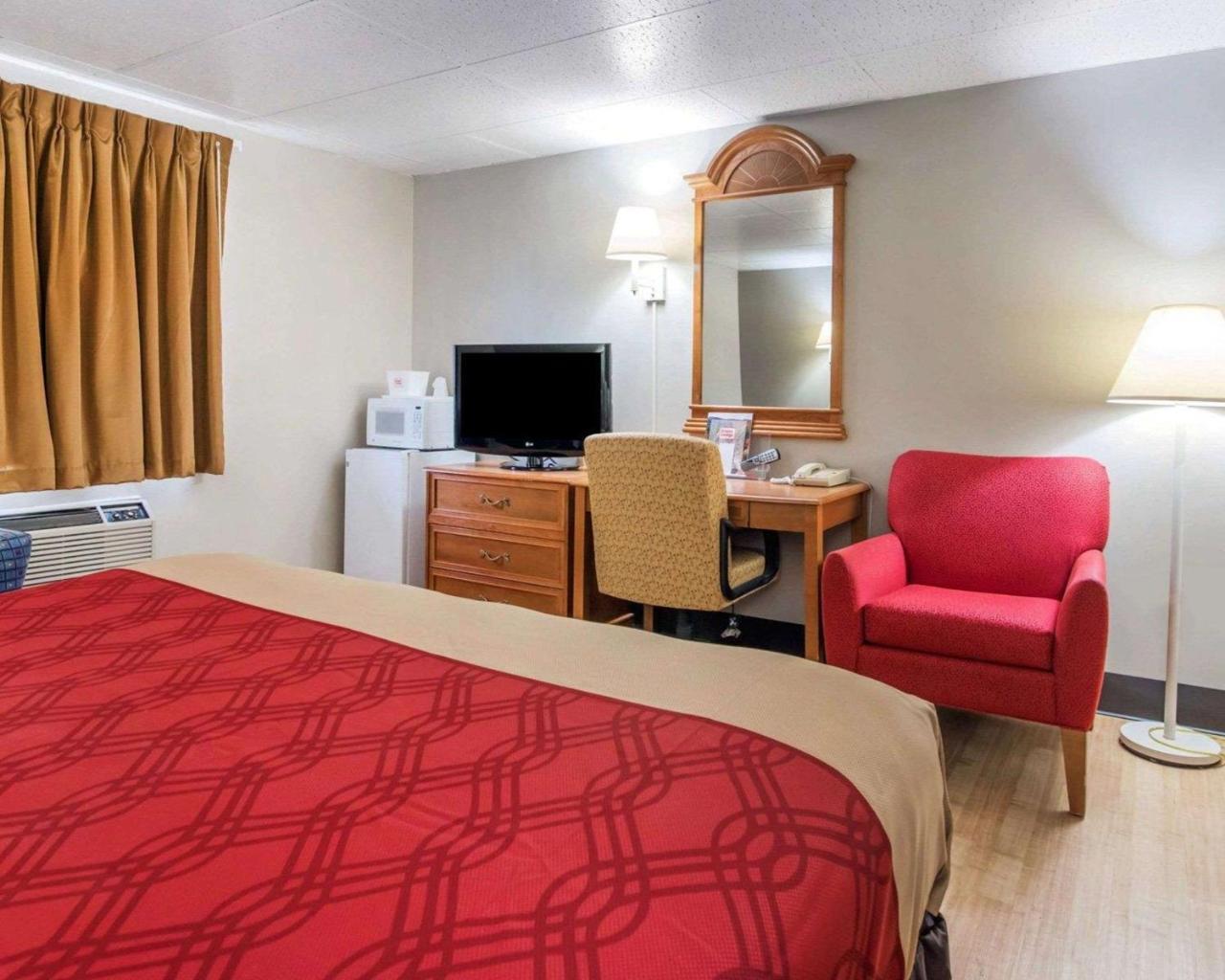 Econo Lodge New Paltz Exteriér fotografie