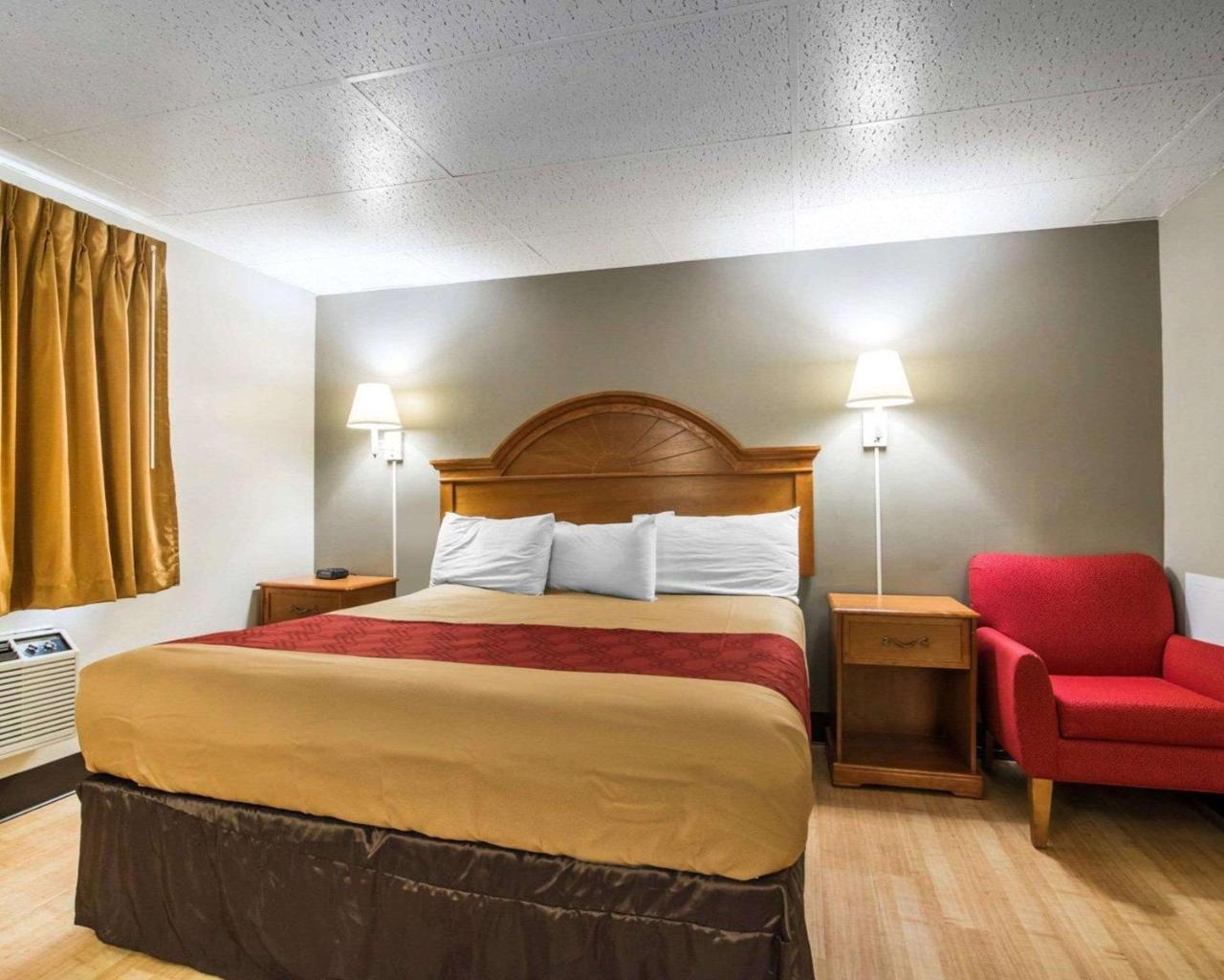 Econo Lodge New Paltz Exteriér fotografie