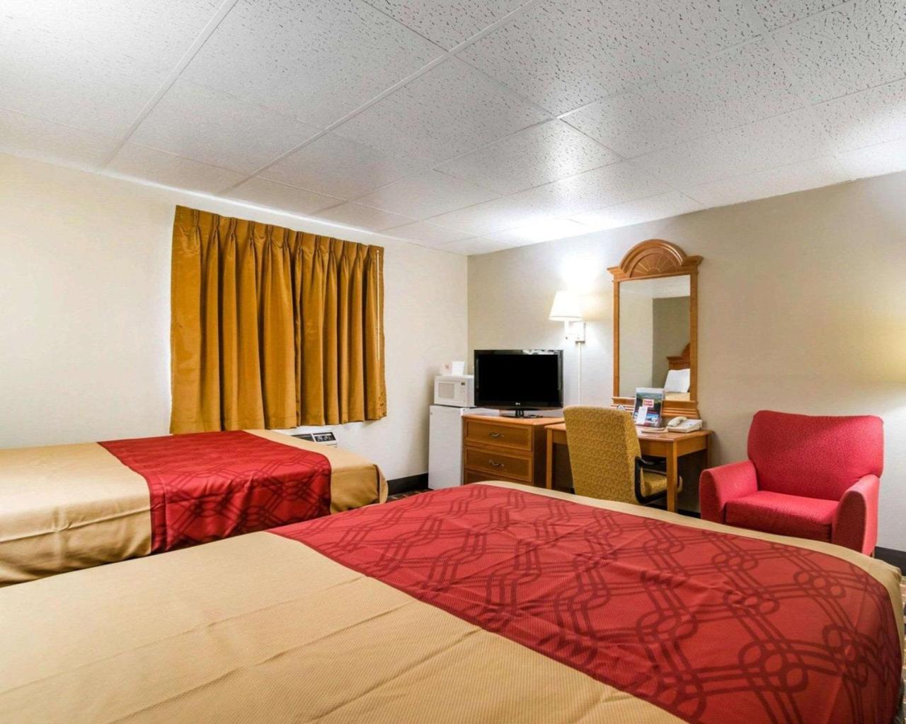 Econo Lodge New Paltz Exteriér fotografie