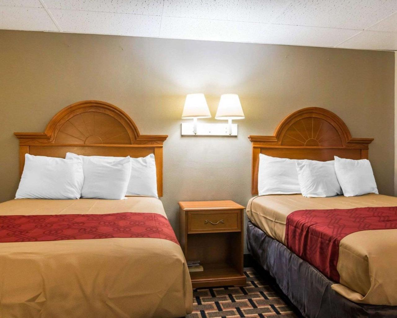 Econo Lodge New Paltz Exteriér fotografie