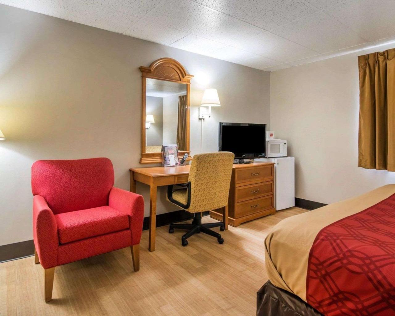 Econo Lodge New Paltz Exteriér fotografie