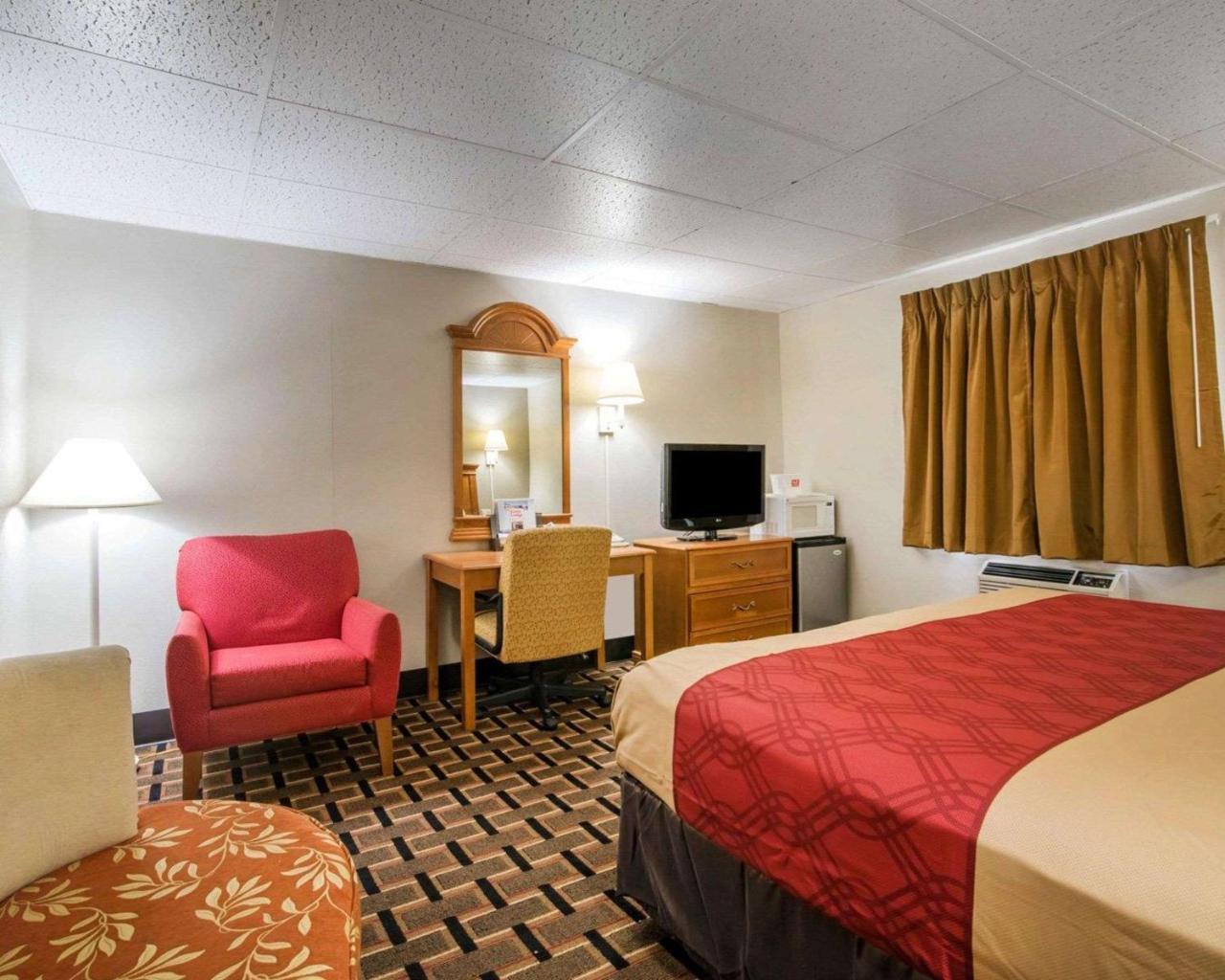 Econo Lodge New Paltz Exteriér fotografie